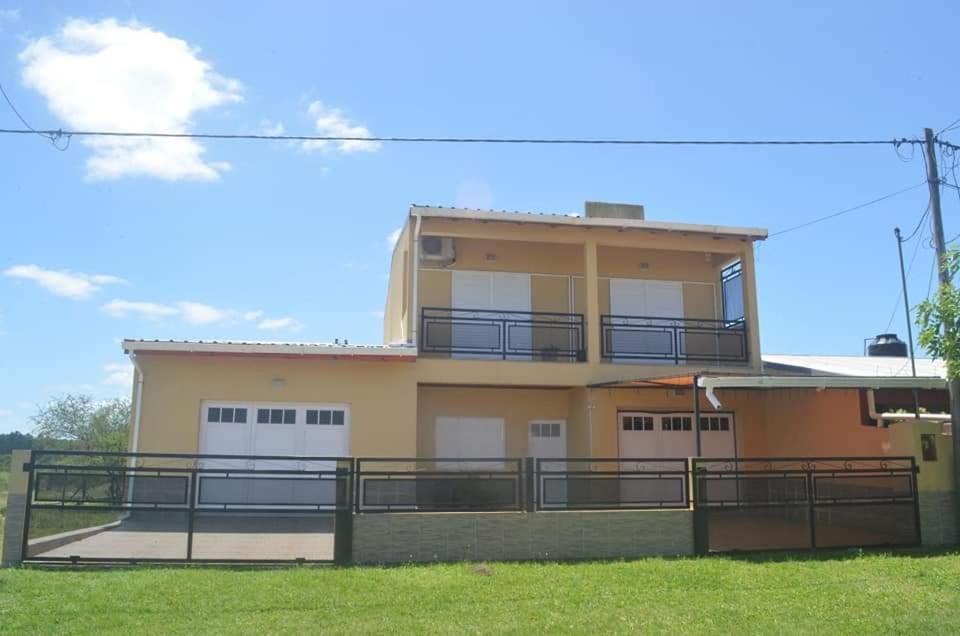 Casa De Juan Vila Federación Exterior foto